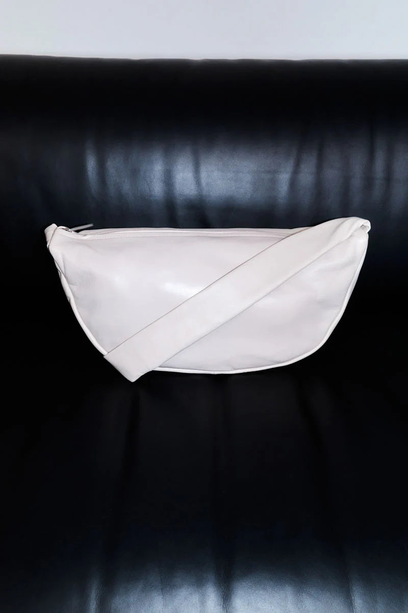 St. Agni | Soft Crescent Bag | Creme – One of a few