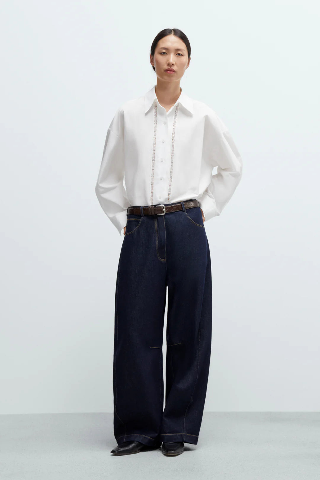Cordera | Curved Baggy Jeans – One of a few