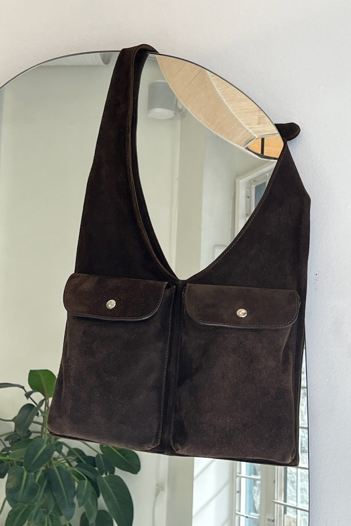 MARYAM NASSIR ZADEH ブラック巾着バッグ BIG BIRTHDAY BAG / MARYAM NASSIR ZADEH – hibi