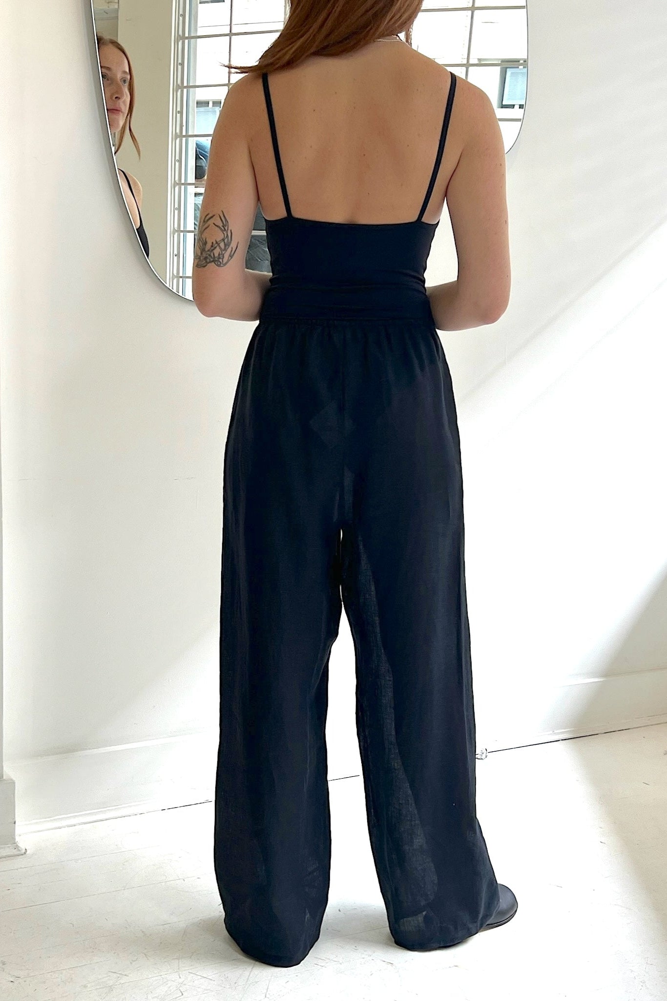 Baserange Stoa Pants Black – One of a few