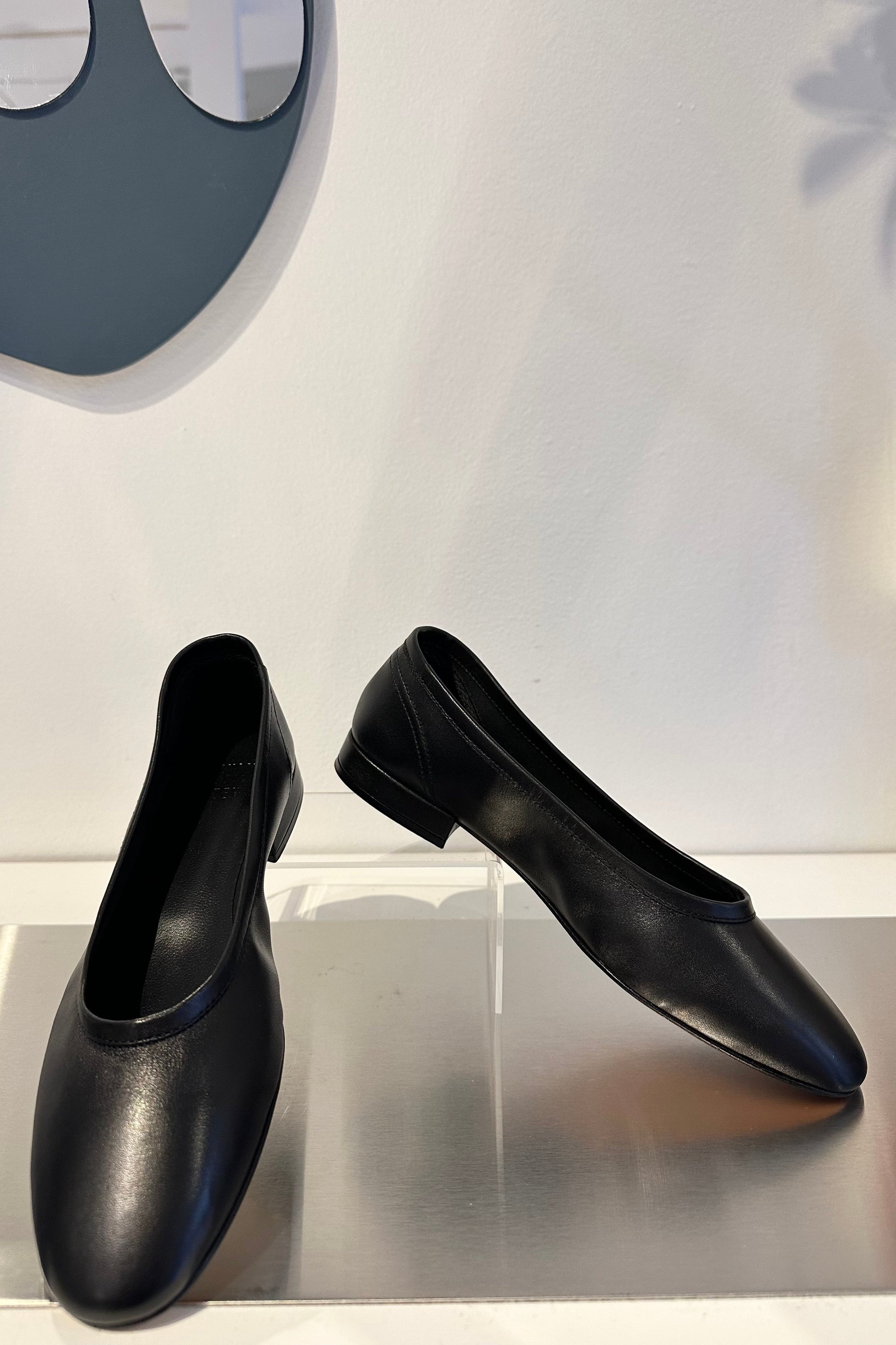 【MARYAM NASSIR ZADEH】FLAT SHOES Maryam Nassir Zadeh Serafina Flat - Buff | Garmentory