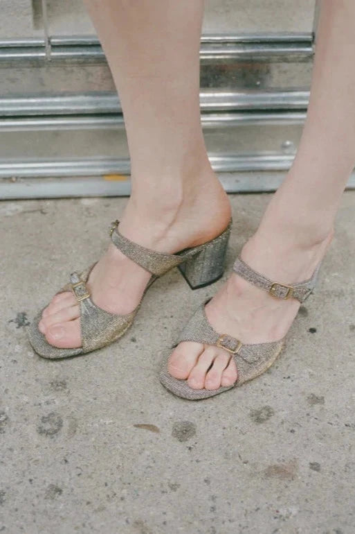 Mnz sandals deals